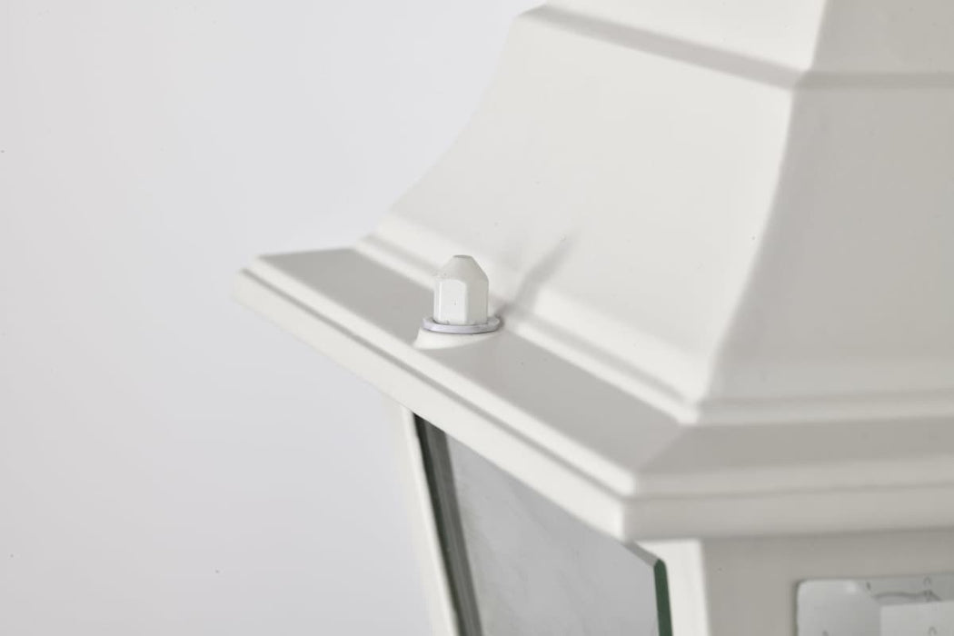 Post Lantern Nuvo 60-546 Briton - 1 Light - 14 in. - Post Lantern with Clear Glass - White Finish Nuvo