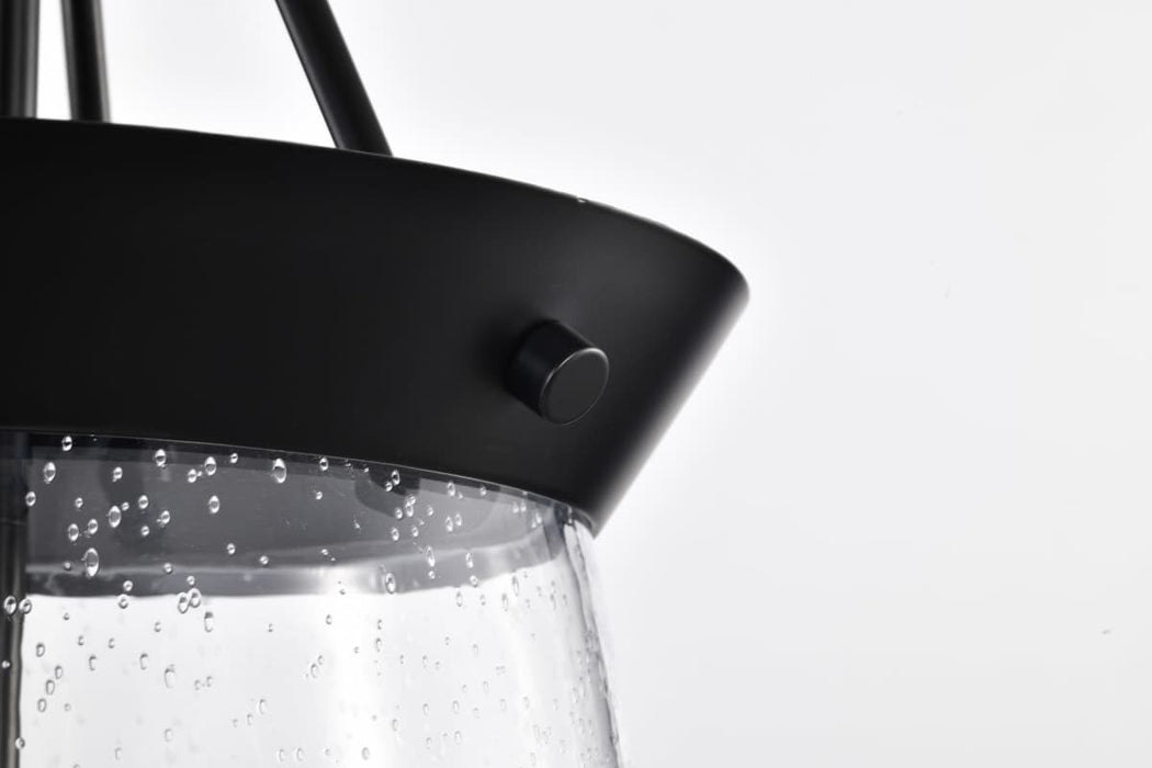 Pendant Nuvo 60-7800 Boliver 3 Light Pendant - 11 Inches - Matte Black Finish - Clear Seeded Glass Nuvo