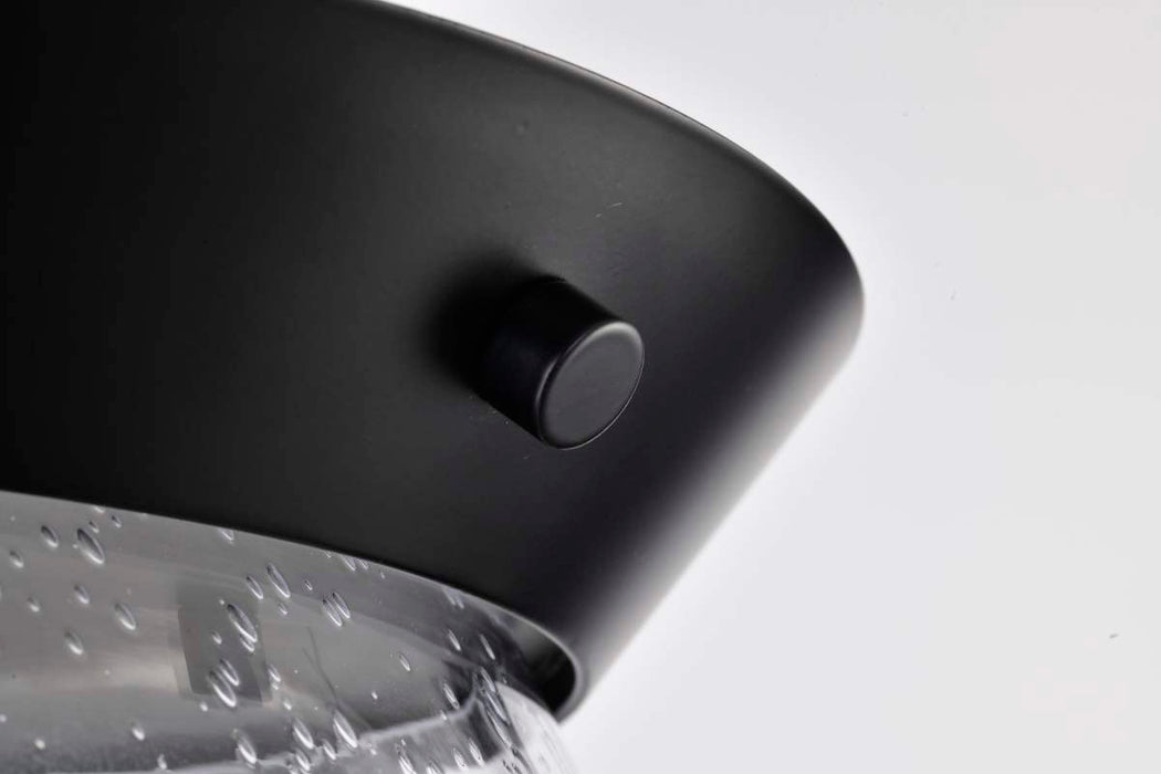 Flush Mount Nuvo 60-7806 Boliver 3 Light Flush Mount - Matte Black Finish - Clear Seeded Glass Nuvo