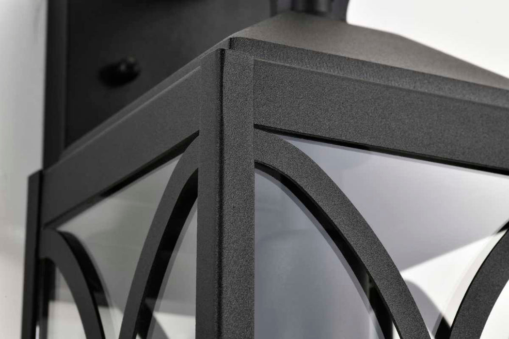 Wall Lantern Nuvo 60-8122 Oaklyn - 1 Light Medium Wall Lantern - Matte Black with Clear Glass Nuvo