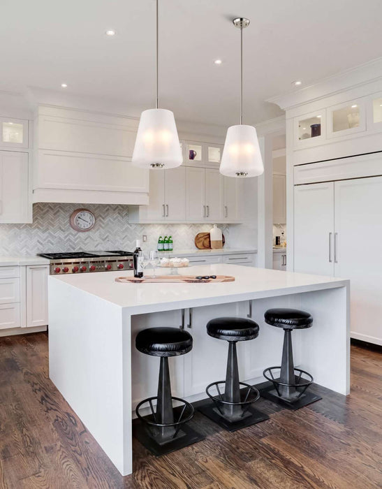 Pendant Nuvo 60-8228 Lune - 3 Light Pendant - Brushed Nickel Finish - Etched White Glass Nuvo