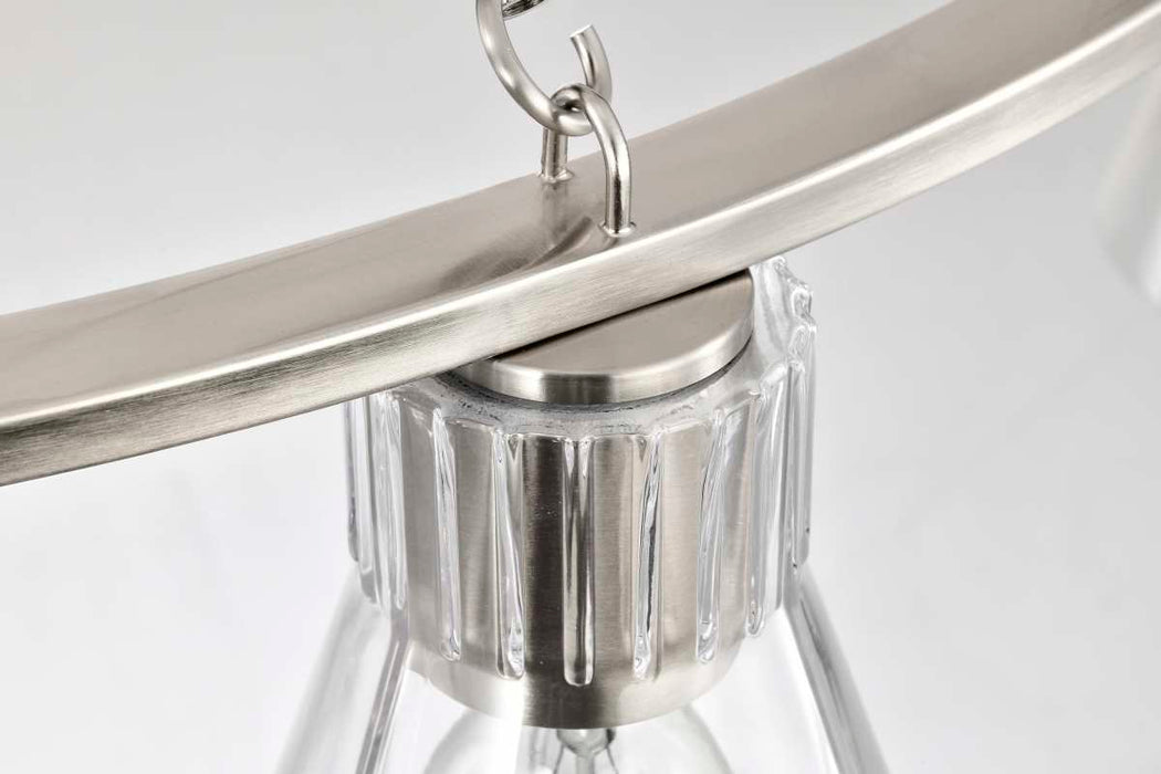 Chandelier Nuvo 60-8336 Gianna - 8 Light Chandelier - Brushed Nickel Finish - Clear Glass Nuvo