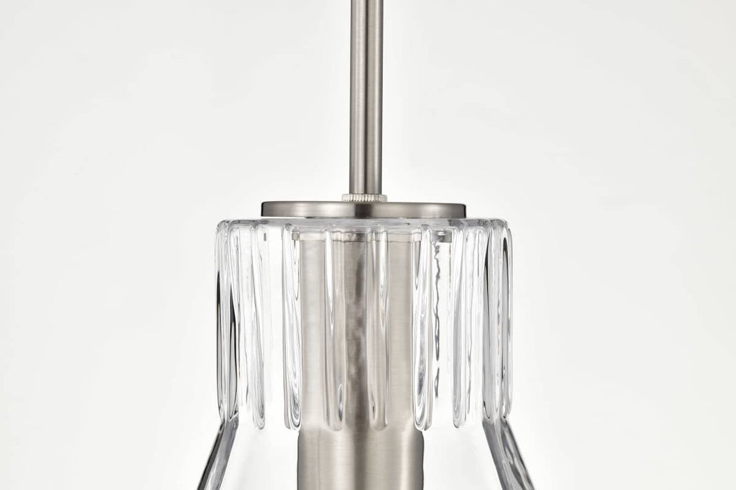 Pendant Nuvo 60-8338 Gianna - 1 Light Medium Pendant - Brushed Nickel Finish - Clear Glass Nuvo