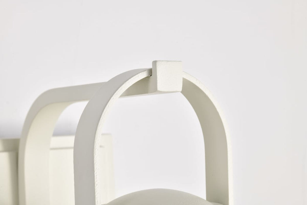 Wall Lantern Nuvo 60-8521 Ridge - Medium Outdoor Lantern - White Finish - Clear Seeded Glass Nuvo