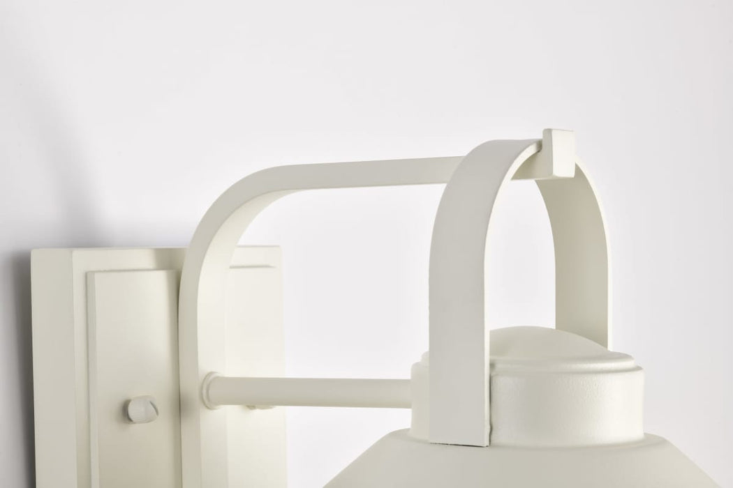Wall Lantern Nuvo 60-8521 Ridge - Medium Outdoor Lantern - White Finish - Clear Seeded Glass Nuvo
