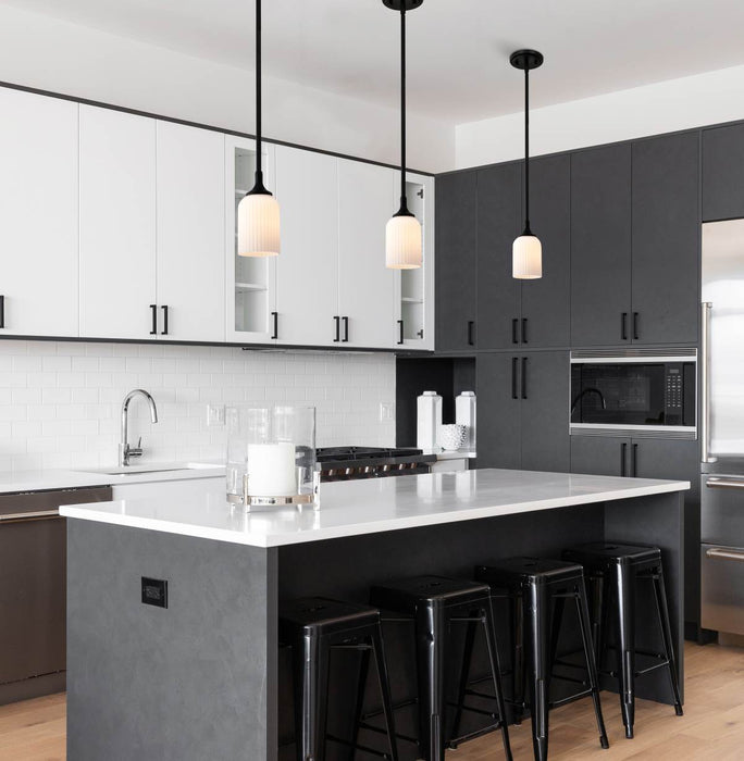 Mini Pendant Nuvo 60-8645 Solara - Mini Pendant - Matte Black Finish - Frosted Ribbed Glass Nuvo