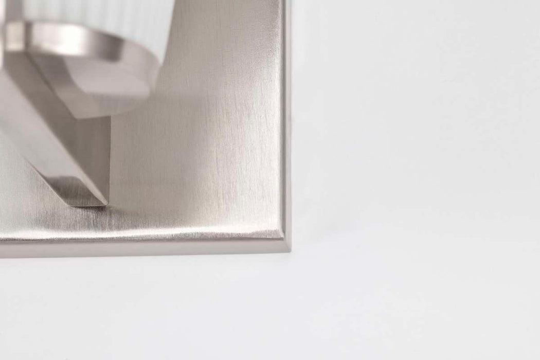 Vanity Nuvo 60-8731 Royale - 1 Light Vanity - Brushed Nickel Finish - Ribbed White Glass Nuvo