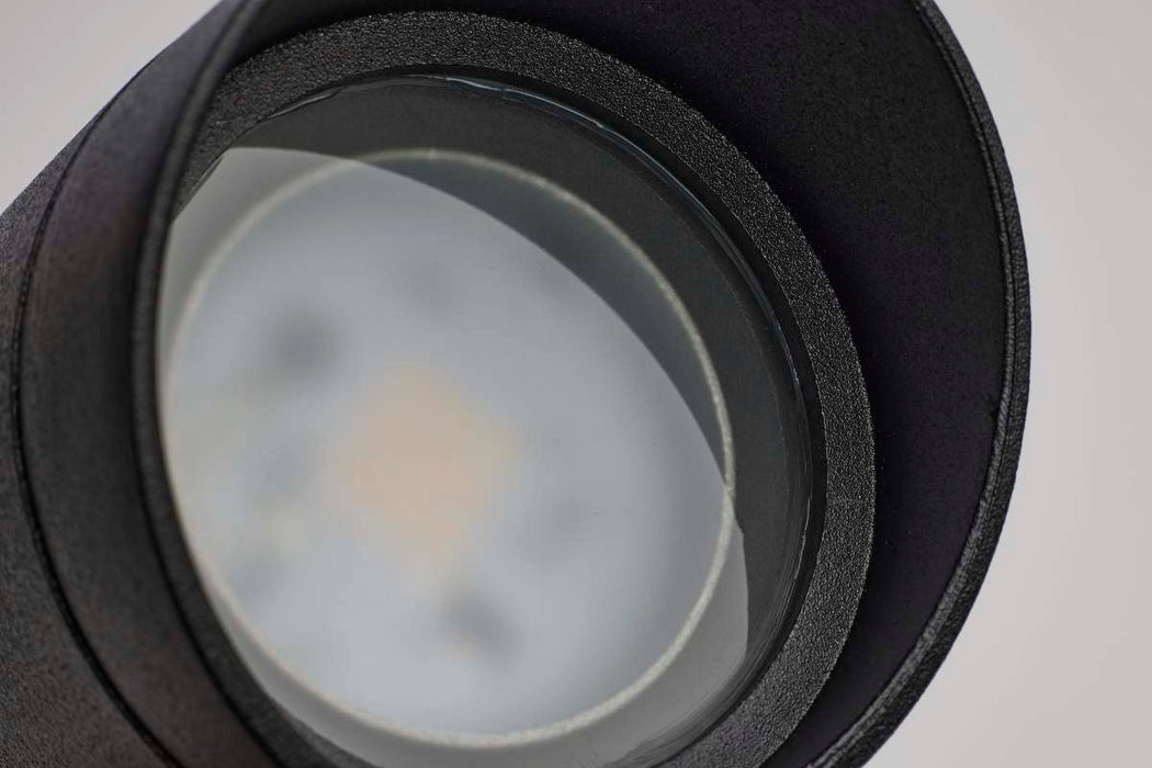 Flood Light Nuvo 62-1198 LED Landscape Flood - 9 Watt - Matte Black Finish - 3000K - 120 Volt Nuvo