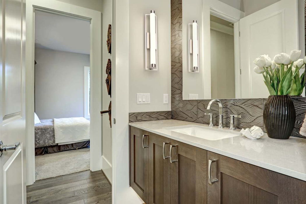 Vanity Nuvo 62-1542 Canal Medium Vanity - LED - Brushed Nickel Finish - White Acrylic Lens Nuvo