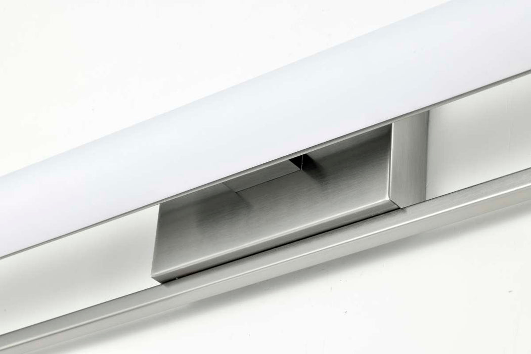 Vanity Nuvo 62-1543 Canal Large Vanity - LED - Brushed Nickel Finish - White Acrylic Lens Nuvo