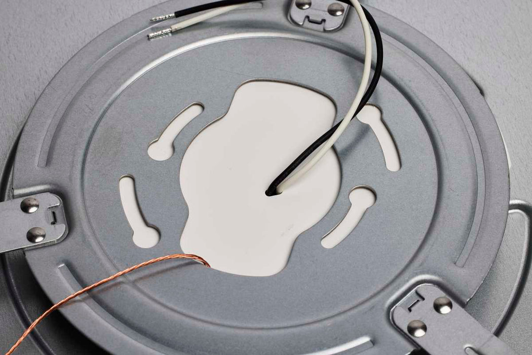 Surface Mount Nuvo 62-1778 Blink Pro Plus - 34 Watt - 19 in. - Surface Mount LED - CCT Selectable - 90 CRI - White Finish - 120/277 Volt - Round Shape Nuvo