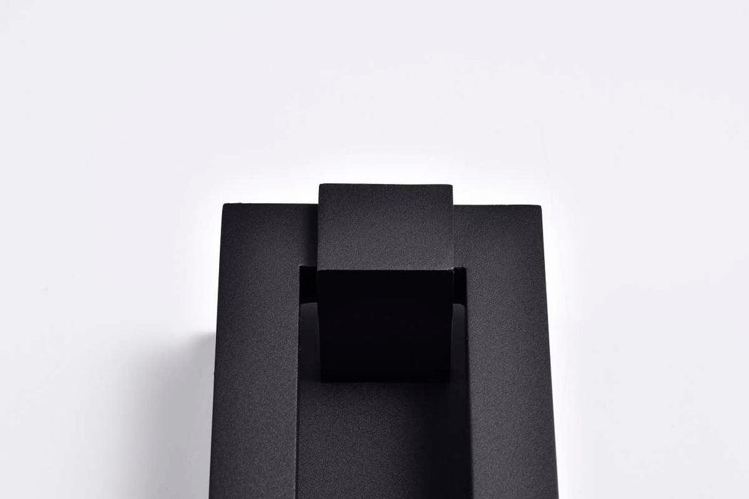 Sconce Nuvo 62-2301 Crew - 32 Watt - 15 Inch LED Outdoor Sconce - Sand Black Finish Nuvo