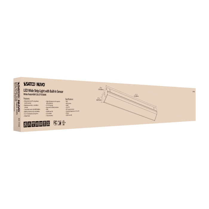 Strip Light Nuvo 65-1143 LED 4 ft. - Wide Strip Light - 40W - 5000K - White Finish - with Knockout and Sensor Nuvo
