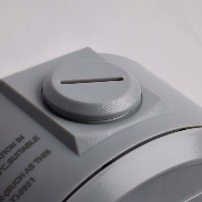 Vapor Proof Nuvo 65-172 LED Adjustable Vapor Tight Fixture - 20W - 4000K - Gray Finish - 100-277V Nuvo