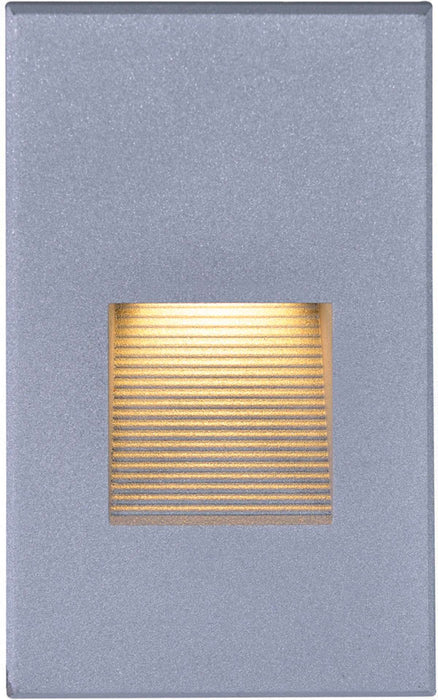 Step Light Nuvo 65-409 LED Vertical Step Light - 3W - Gray Finish - 120V Nuvo