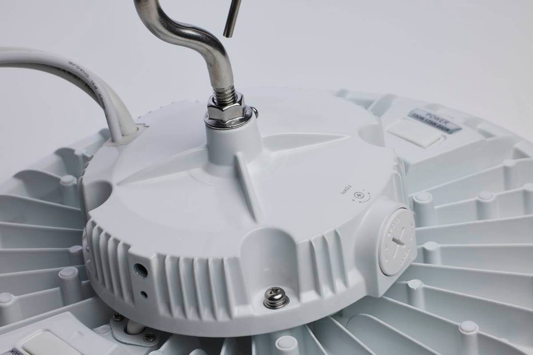 UFO Hi-Bay Nuvo 65-813 Wattage 150W/175W/200W and CCT Selectable 3K/4K/5K LED UFO High Bay - 120-347 Volt - White Finish Nuvo