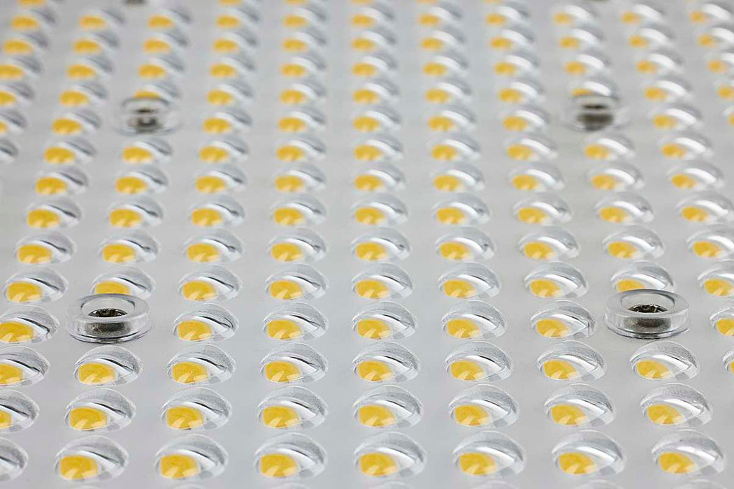 Area Light Nuvo 65-866-4 LED Area Light Type IV - 240W - Bronze Finish - 4000K - 277-480V Nuvo