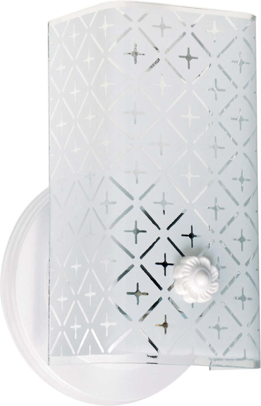 Vanity Nuvo SF76-273 1 Light - 7" Vanity with Diamond "U" Channel Glass - White Finish Nuvo