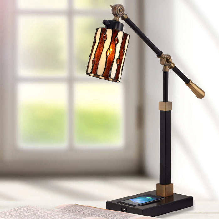 Desk Lamp & Charger Diamond Hill Tiffany Desk Lamp With Wireless and USB Charger Dale Tiffany